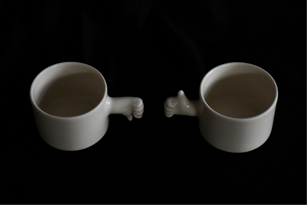 GESTURES CUPS- THUMB UP & DOWN