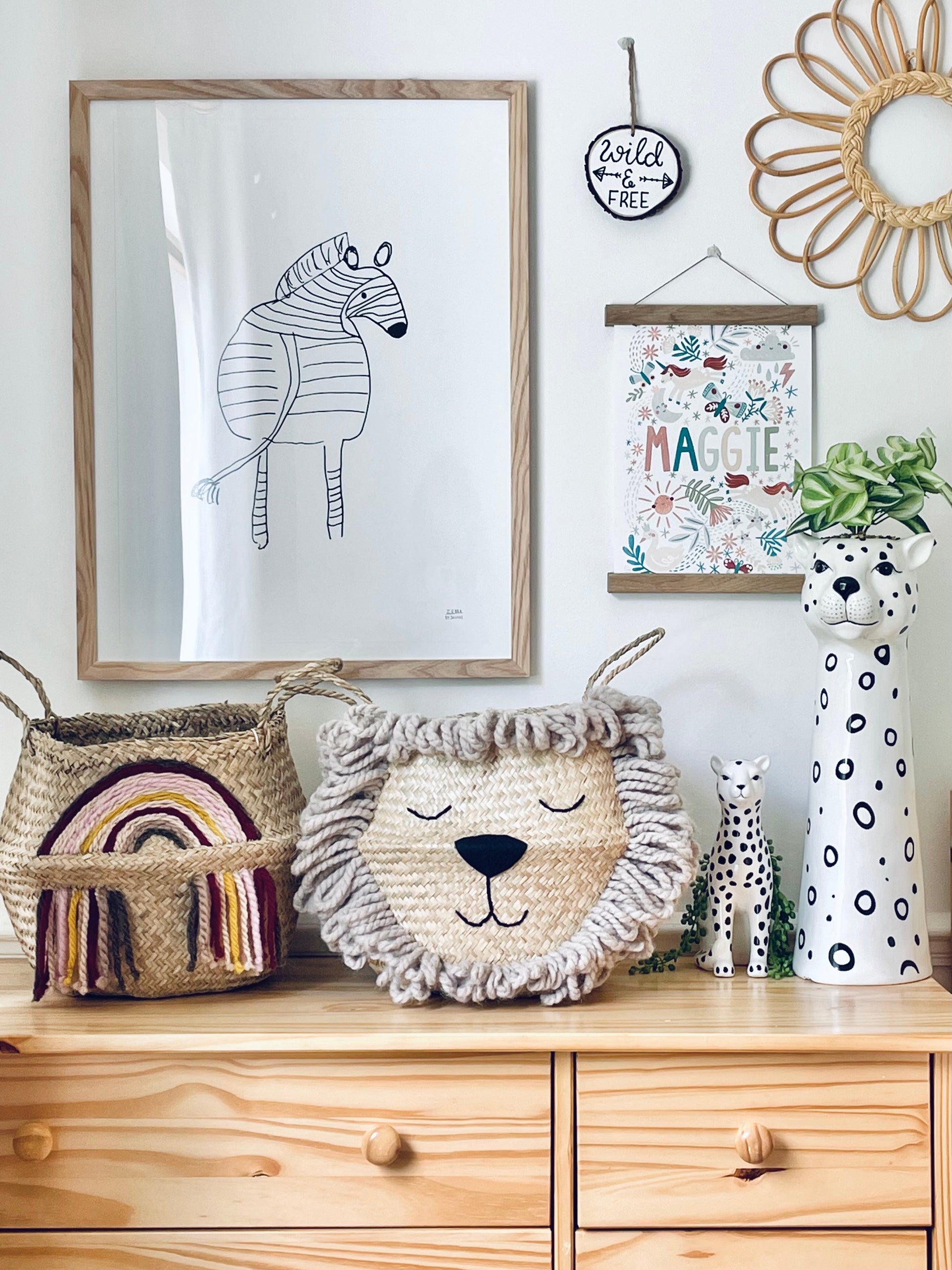 Natural Lion Basket - Large