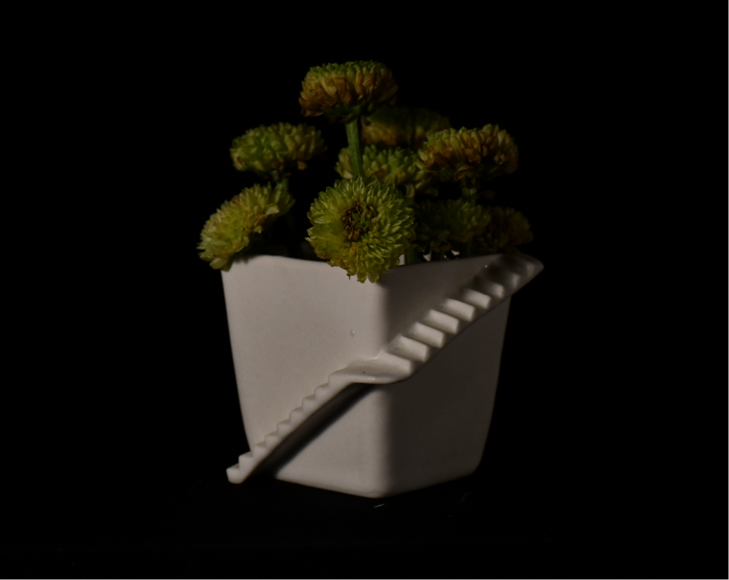 STAIRS SERIES - FLOWER POT