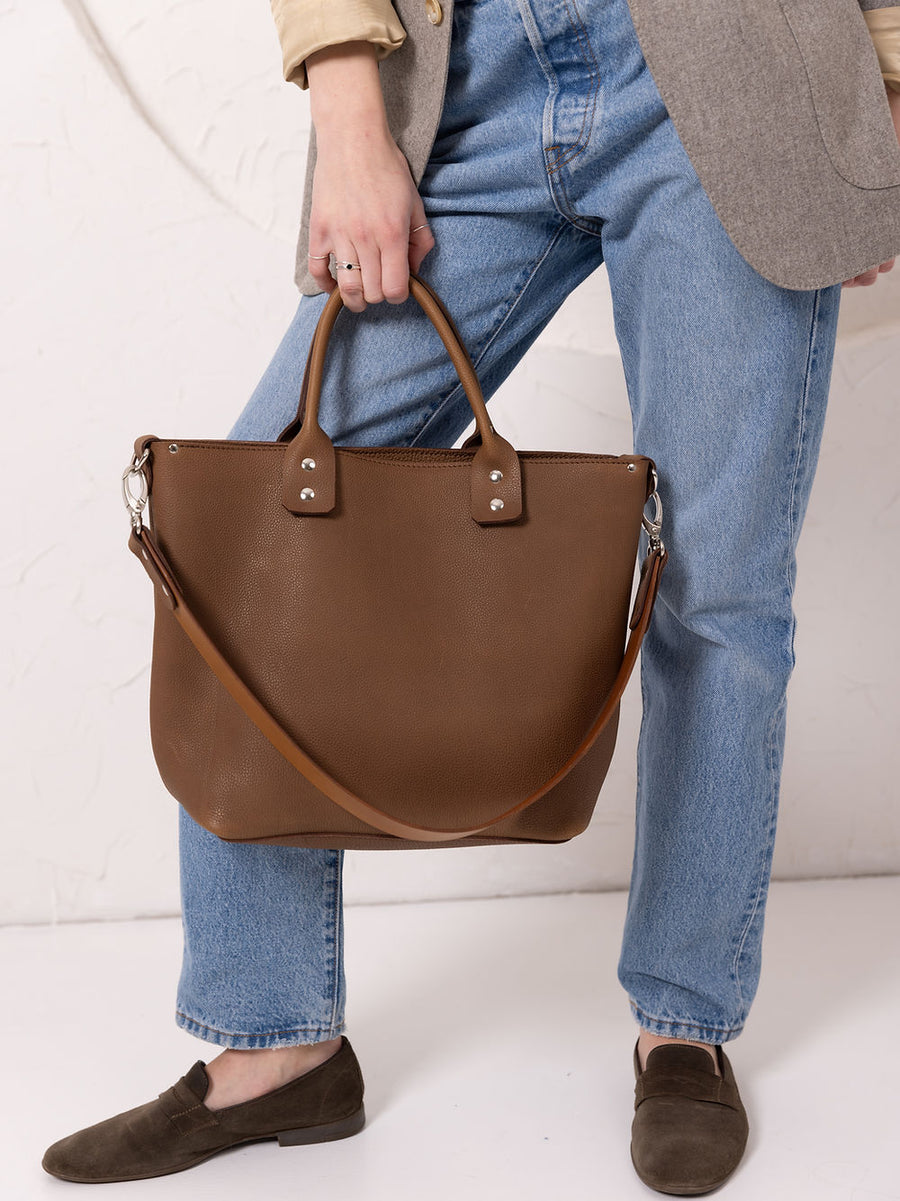 MIGLE Casual Leather Tote – Spacious & Handcrafted by TOKS VISOKS at www.brixbailey.com