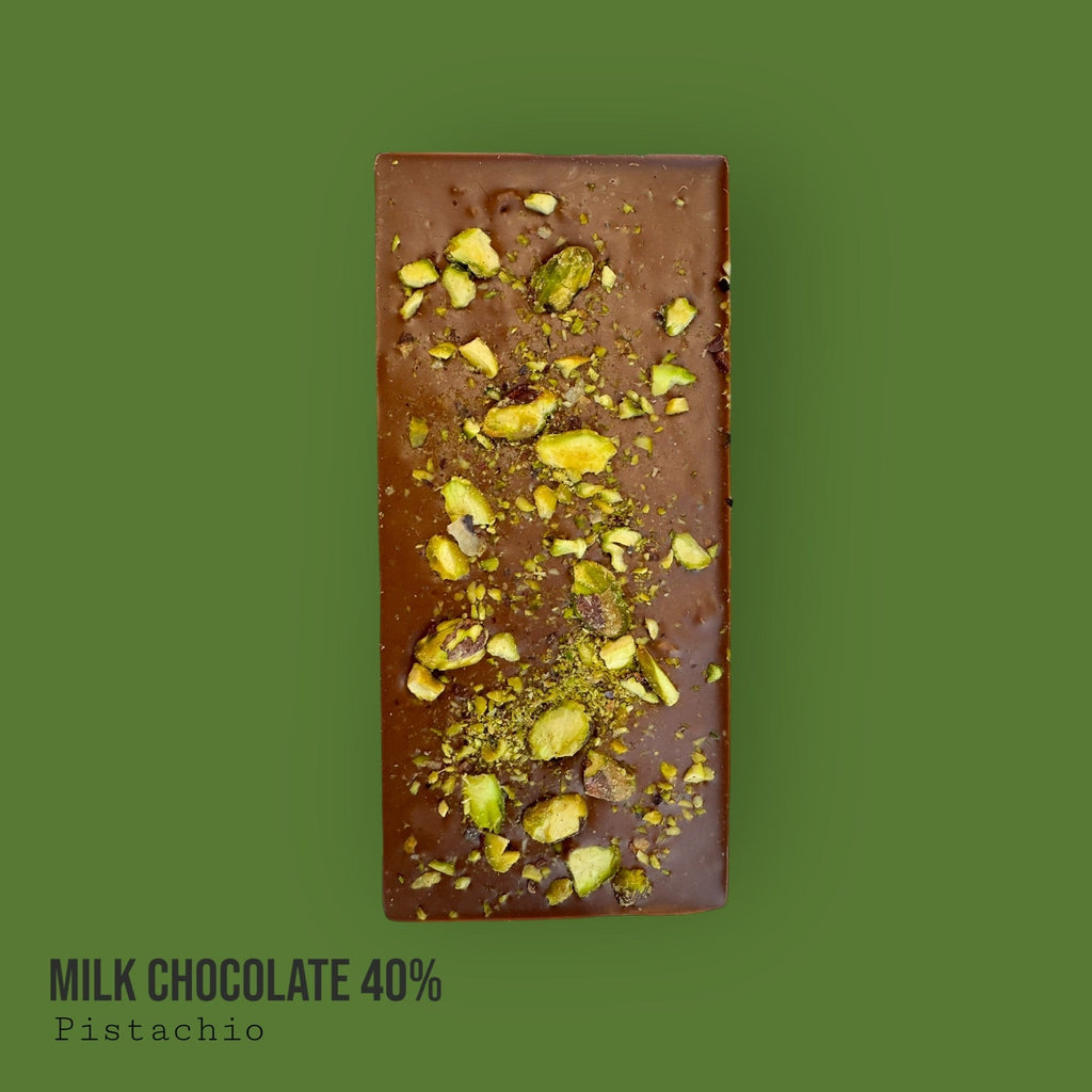 Milk 40% with Pistachio Nuts 110g