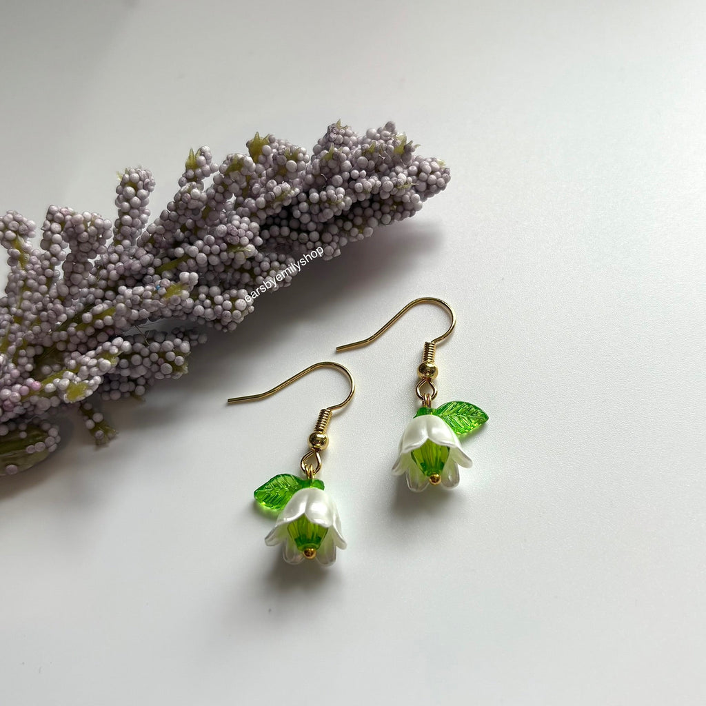Cool gold plated handmade dangle colourful flower earrings