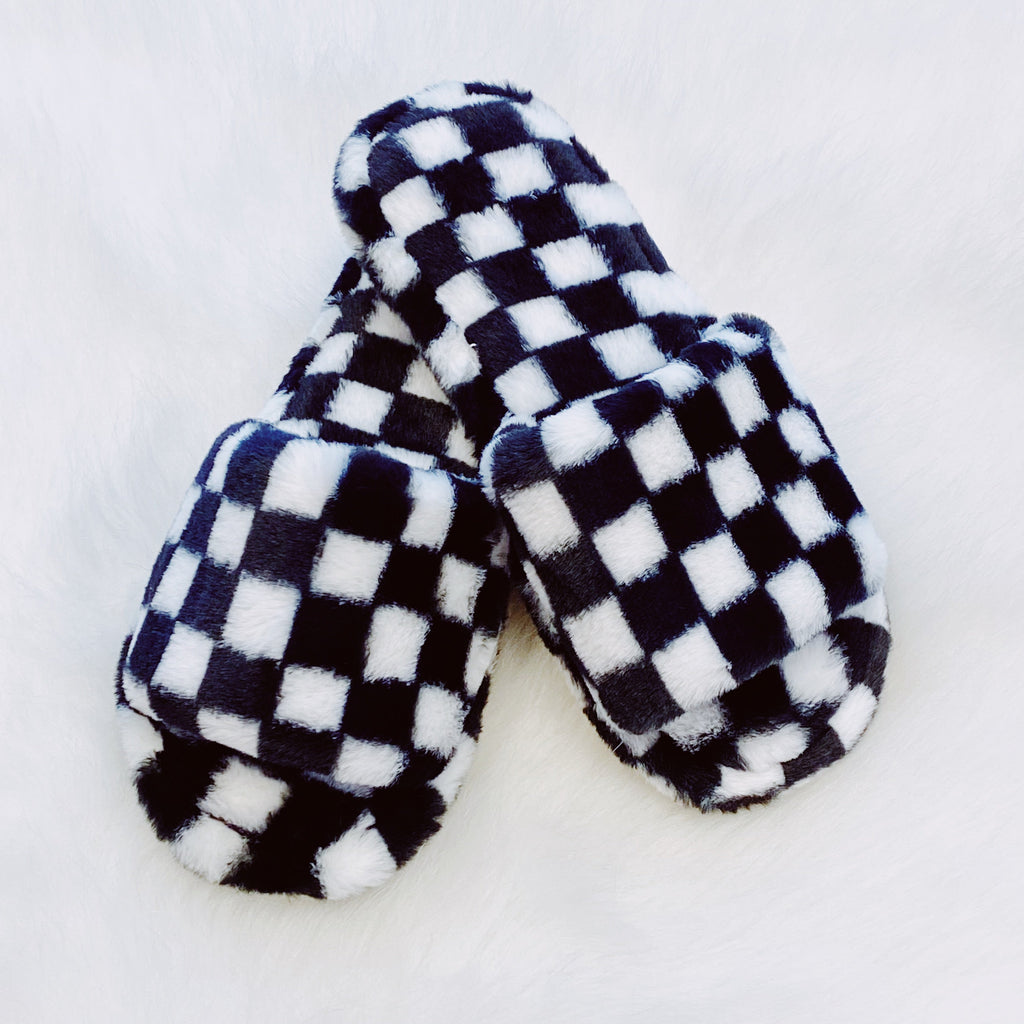 Checker Cozy Open Toe Slippers