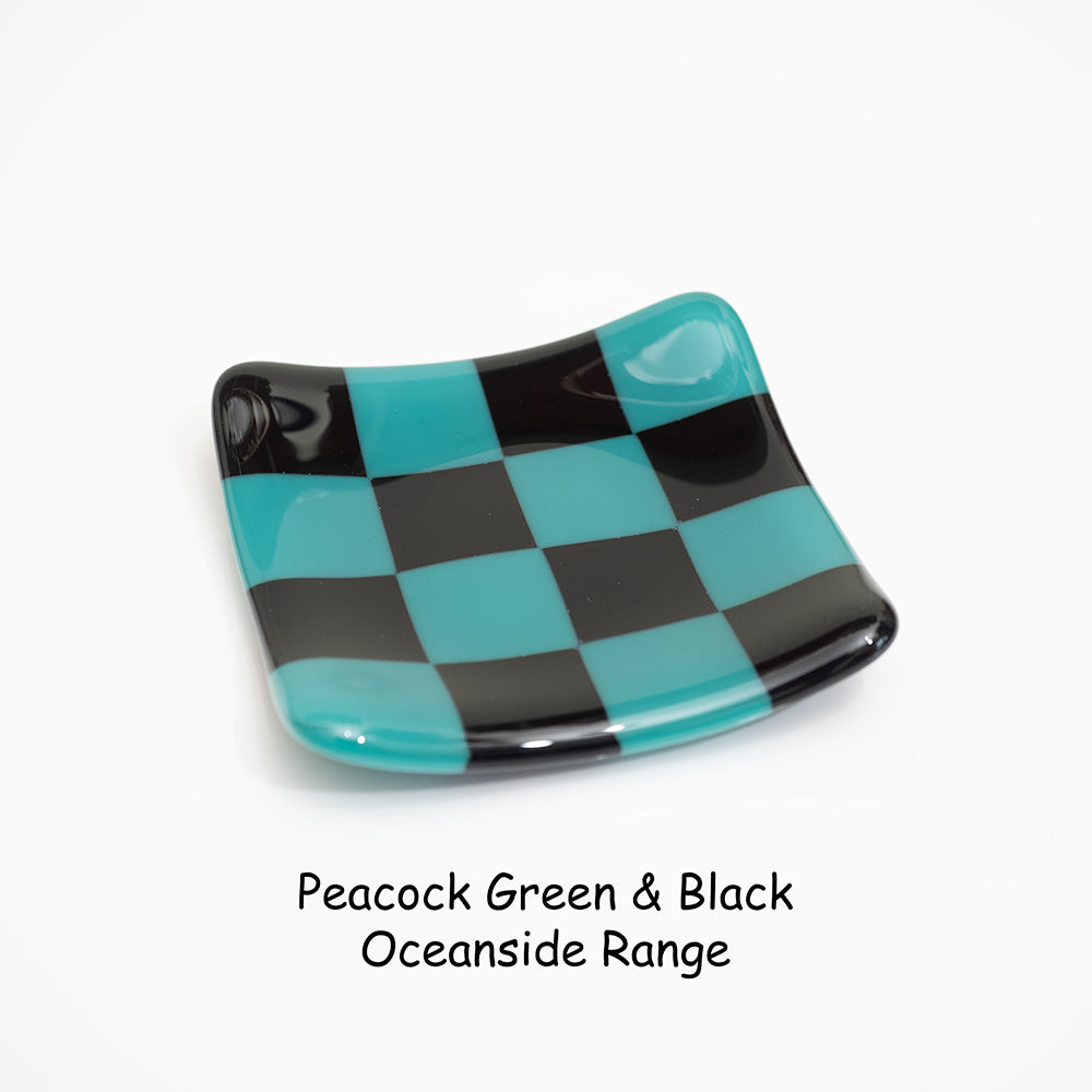 8cm Chequered Dual Coloured Shallow Dish - Oceanside Collection