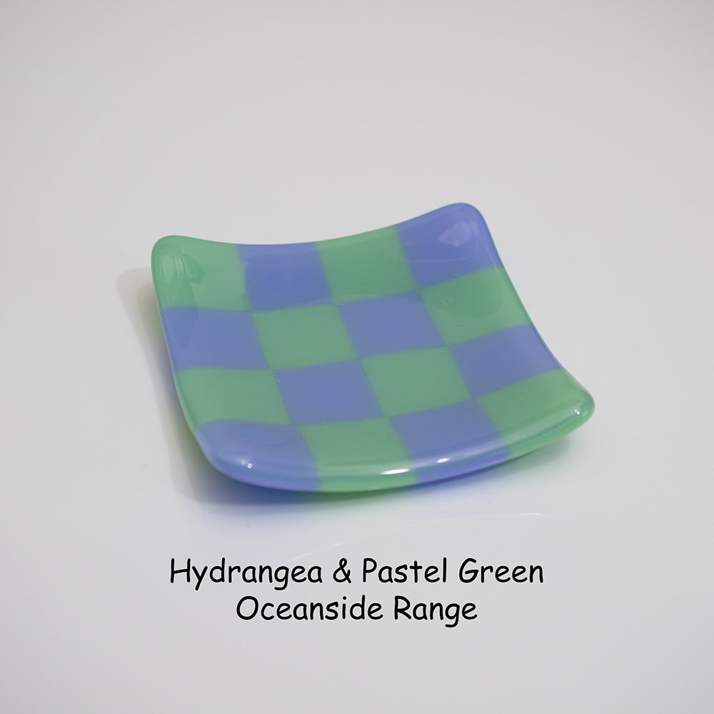8cm Chequered Dual Coloured Shallow Dish - Oceanside Collection