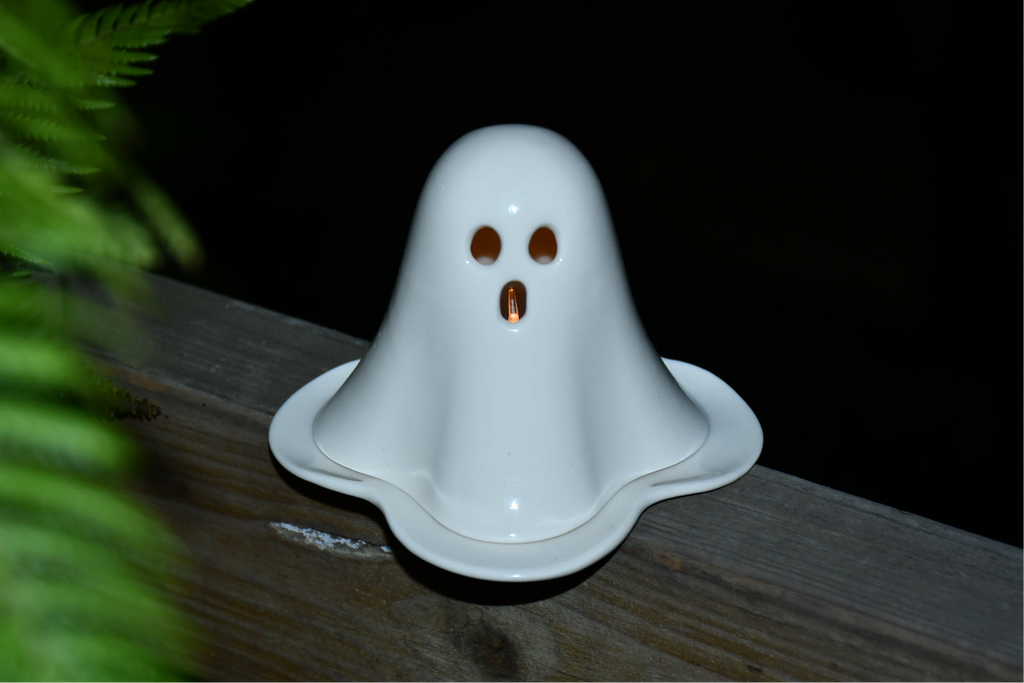 Ghost Tealight Holder (Unique tealight holder designed for halloween, translucent while lighting in the dark)