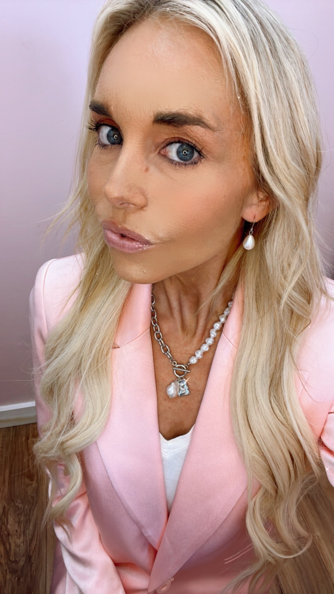 Silver Pearl and Chain Lariat Necklace with Coin Accent