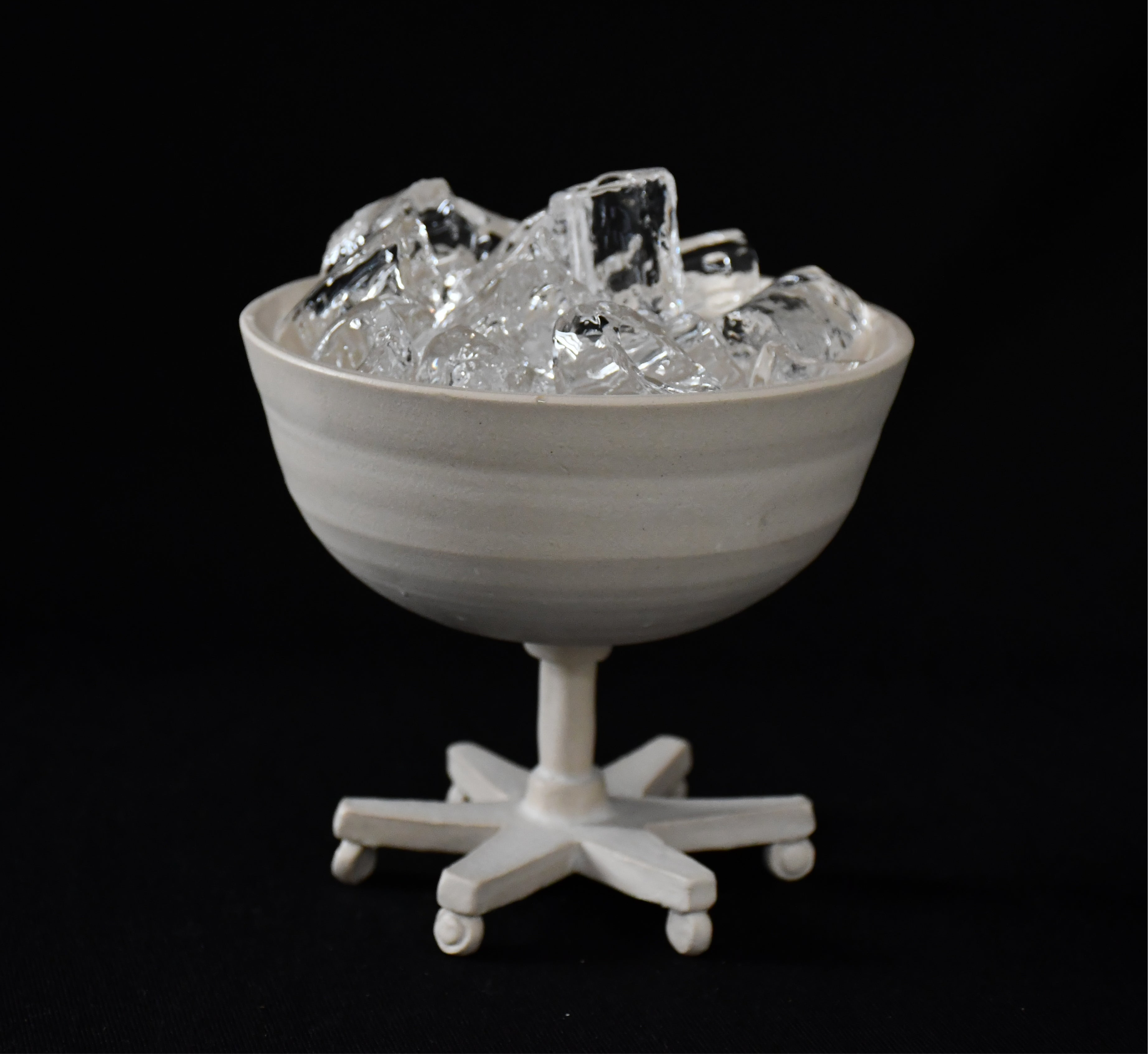 Wheel chair ice bowl