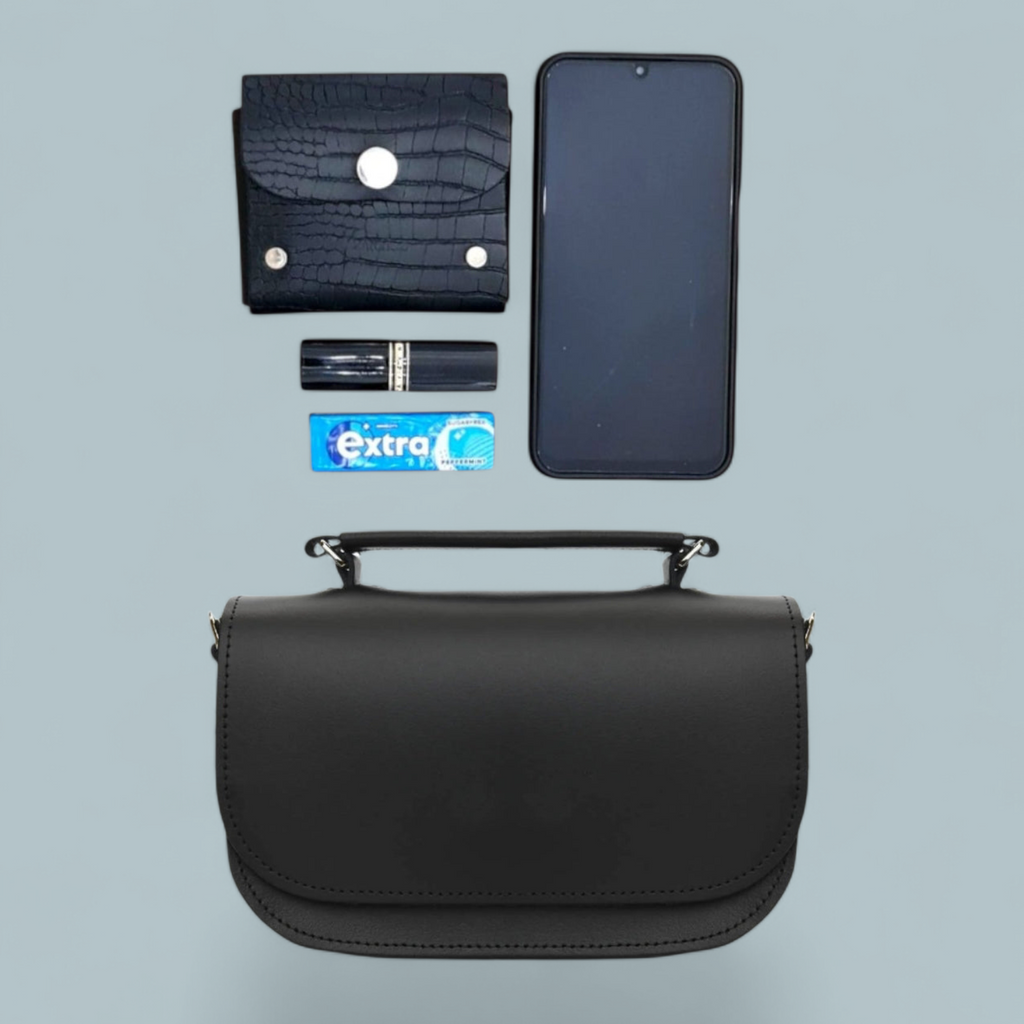 Aura Handmade Leather Bag in Pillar Box Red