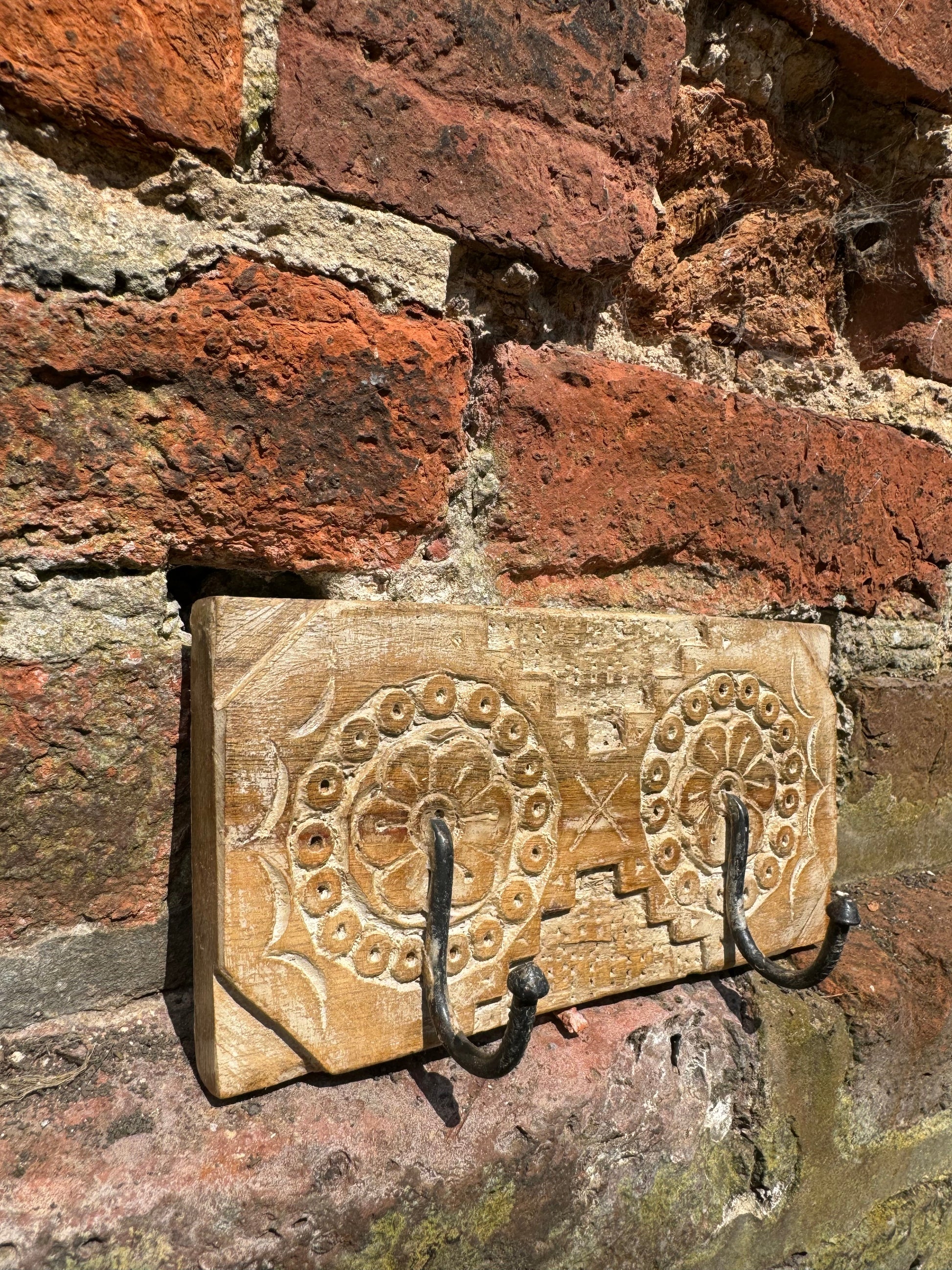 Reclaimed Small Wooden Coat Hooks / Vintage Rustic Coat Pegs / 2 Hook Hat Rack