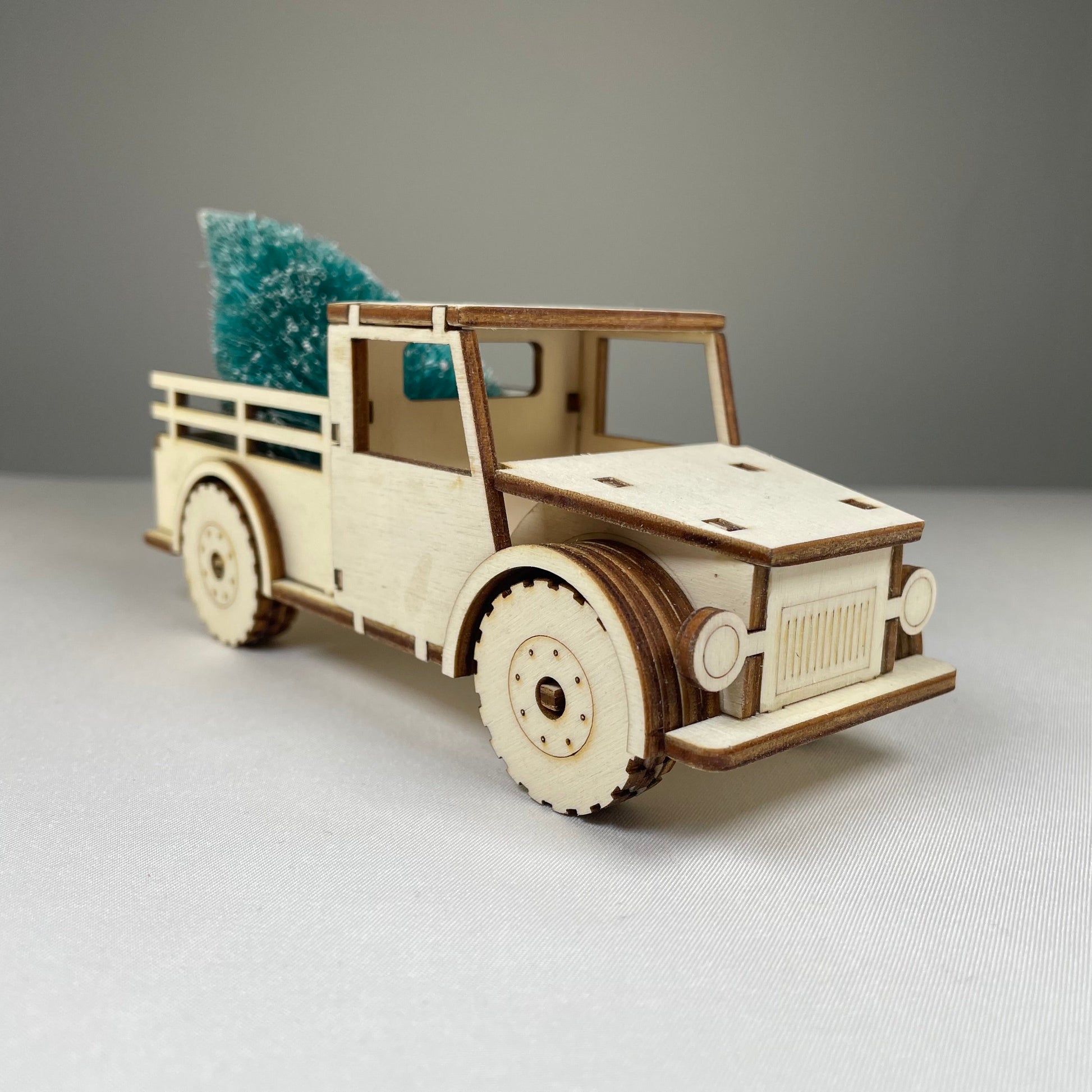 Truck with Christmas Tree - Pre-Built Model by Curious Rabbit ®
