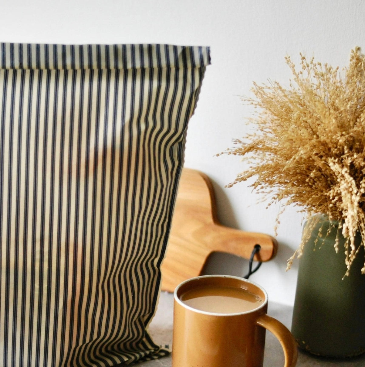 THE Bread Bag-Navy Stiped