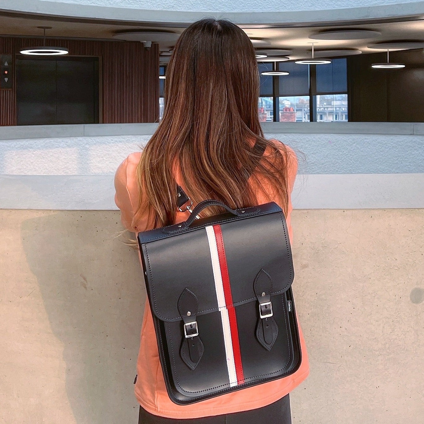 Handmade Leather City Backpack in Navy – Söstter
