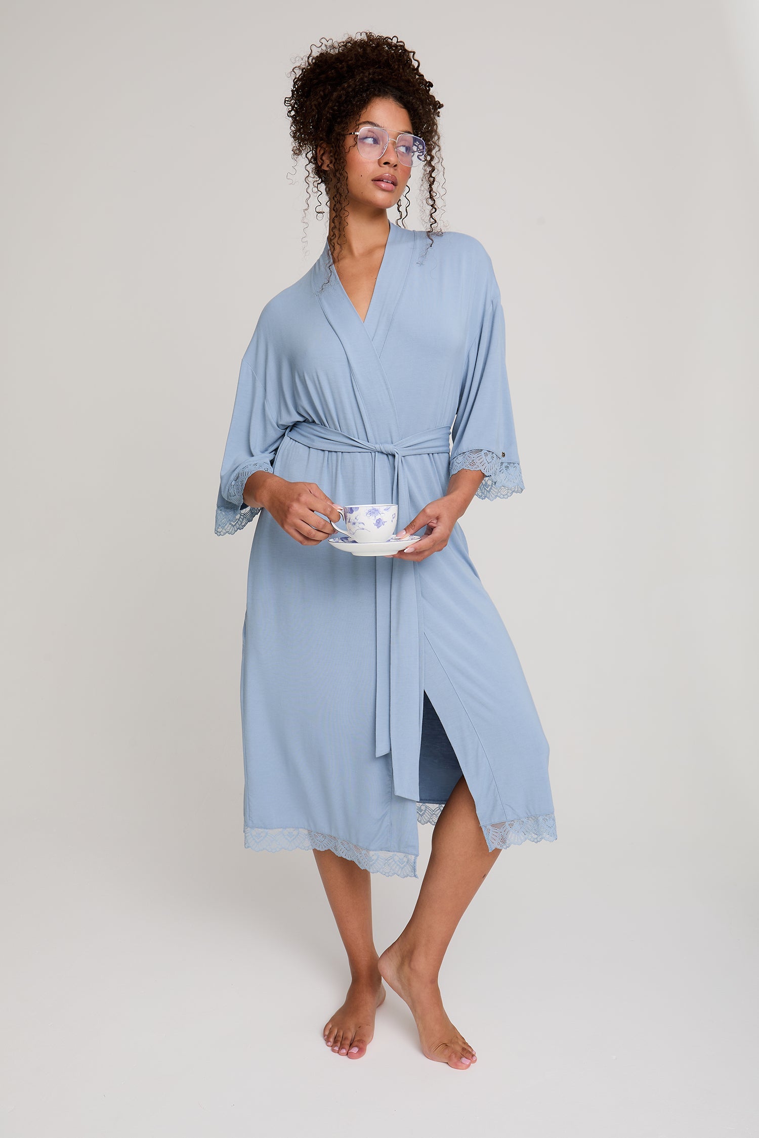 Bamboo Lace Kimono Robe in Blue Mist