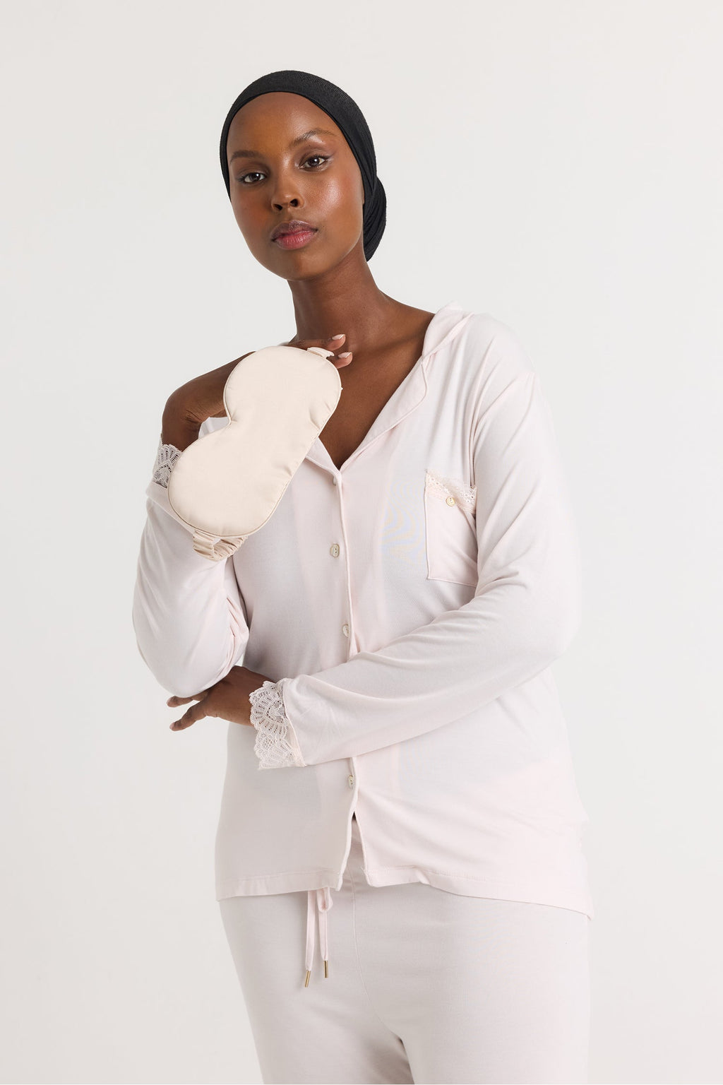 Bamboo Lace Long Pyjama Set in Powder Puff