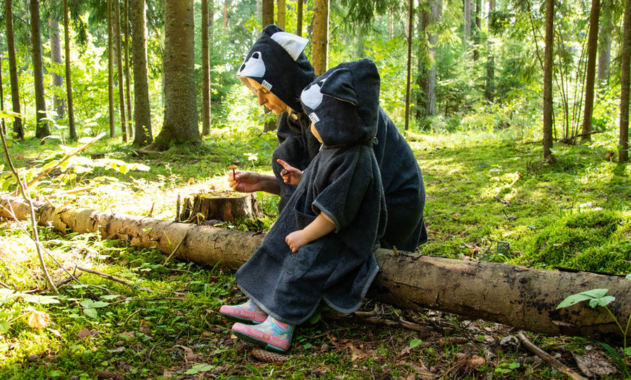 Short-Sleeve Bamboo Terry Poncho for Toddlers – Wind & Cold Protection by RÄTT at brixbailey.com