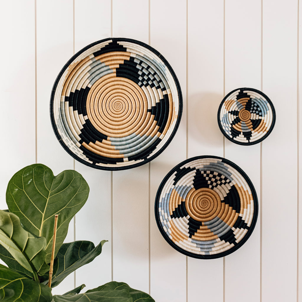 Diversiform Gray Woven Bowls Set