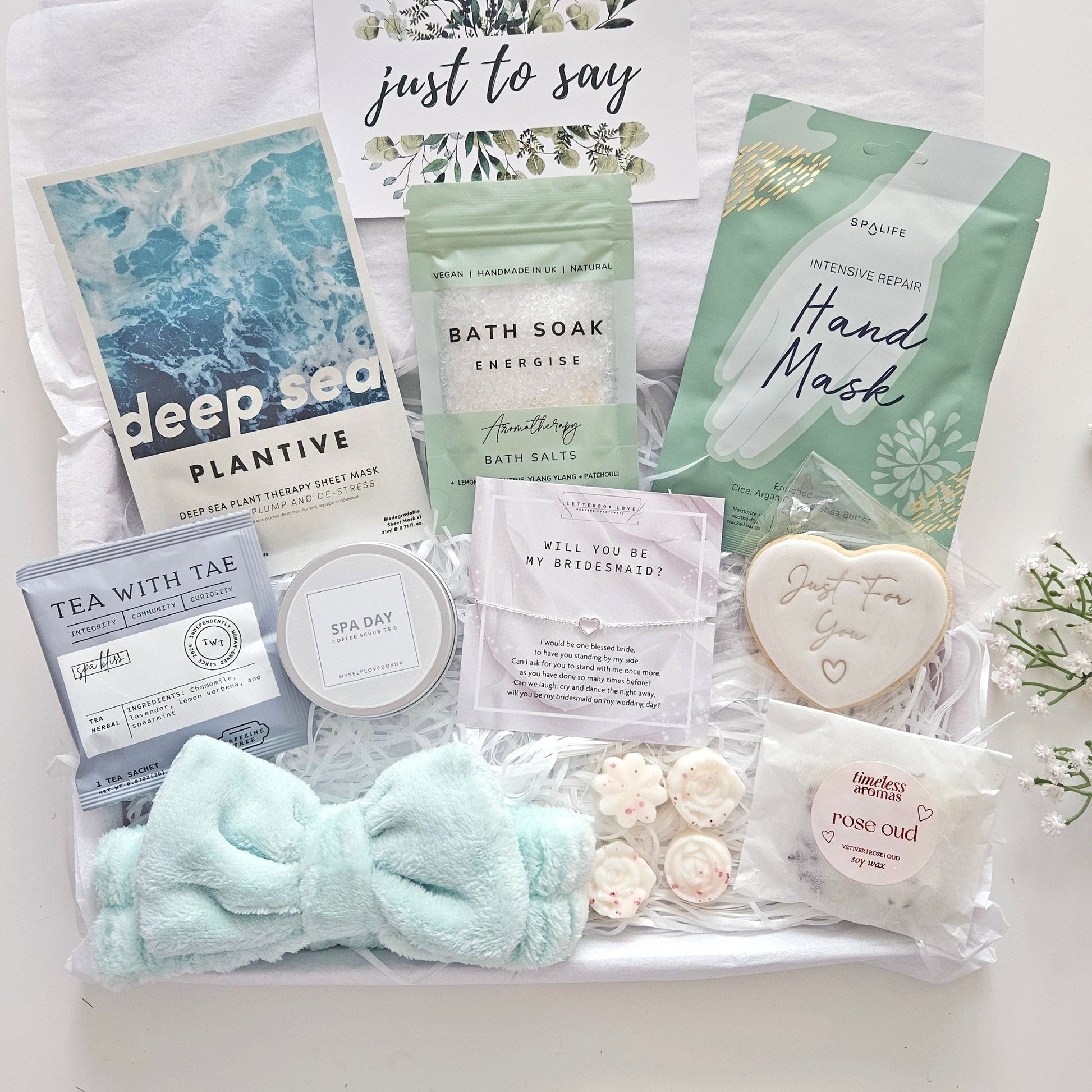 Bridesmaid Proposal Box with Luxury Pamper Gifts