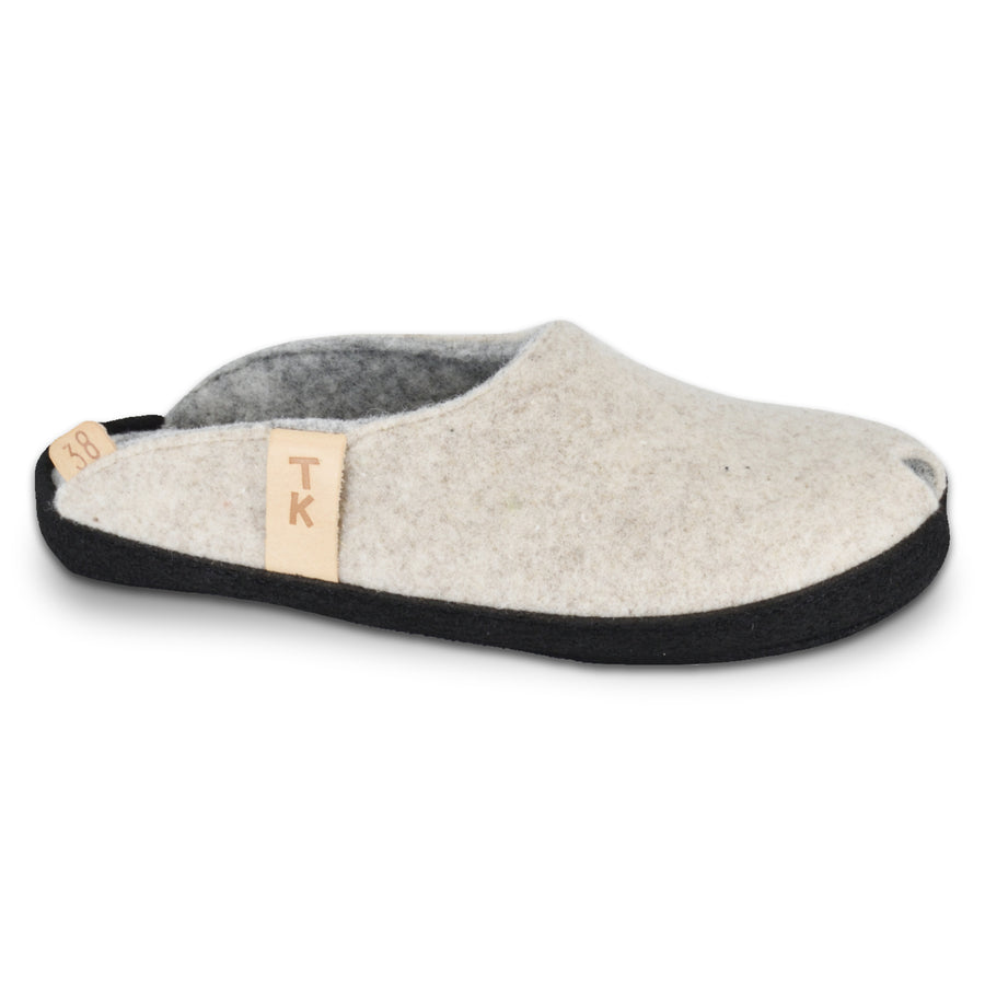 TOKU Brussels Handmade Slippers - 100% Natural Lambswool Felt with Arch Support & Eco-Friendly Packaging by Omaking at www.brixbailey.com