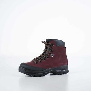 553P Tundra Hiking Boots – Durable, Comfortable & Waterproof by Samelin at www.brixbailey.com
