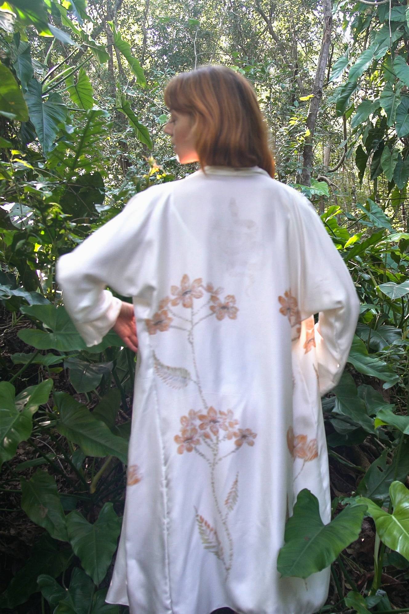 Royal Silk Robe in Azulik Flowers