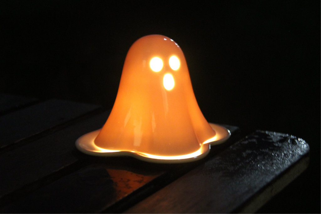 Ghost Tealight Holder (Unique tealight holder designed for halloween, translucent while lighting in the dark)
