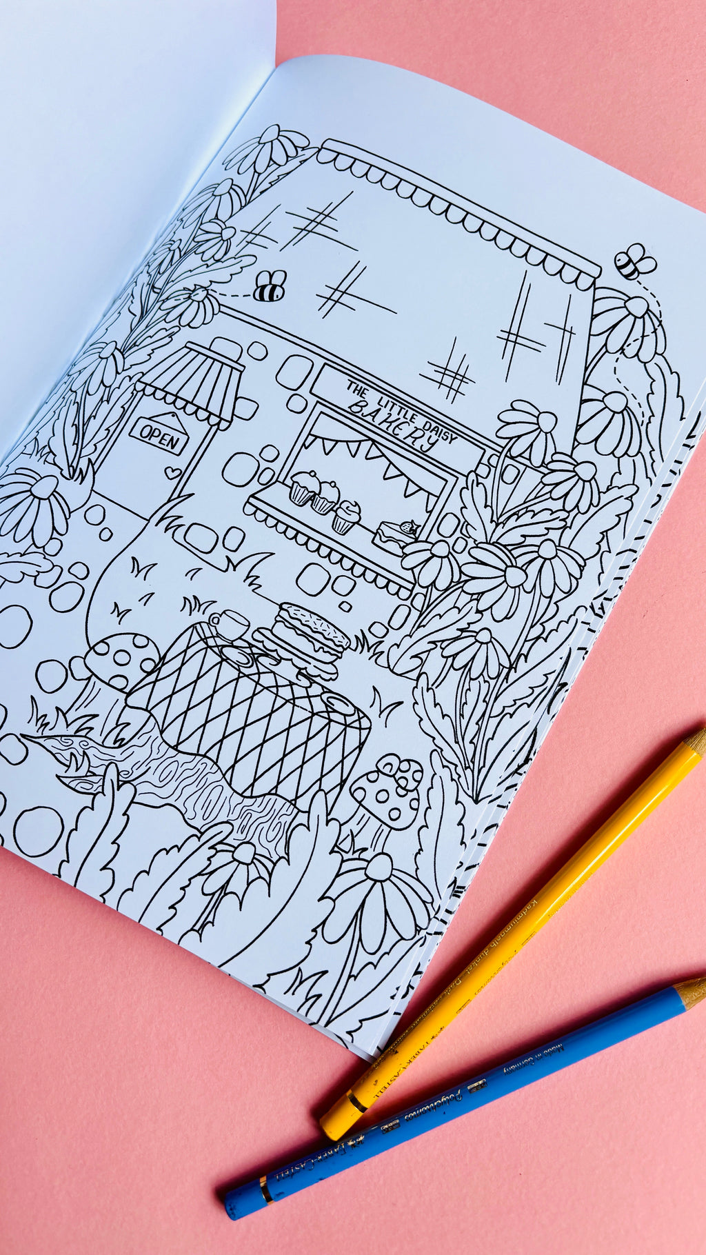 Fairy Colouring Book- Tiny Homes a Fantasy Colouring Book for Adults and Kids