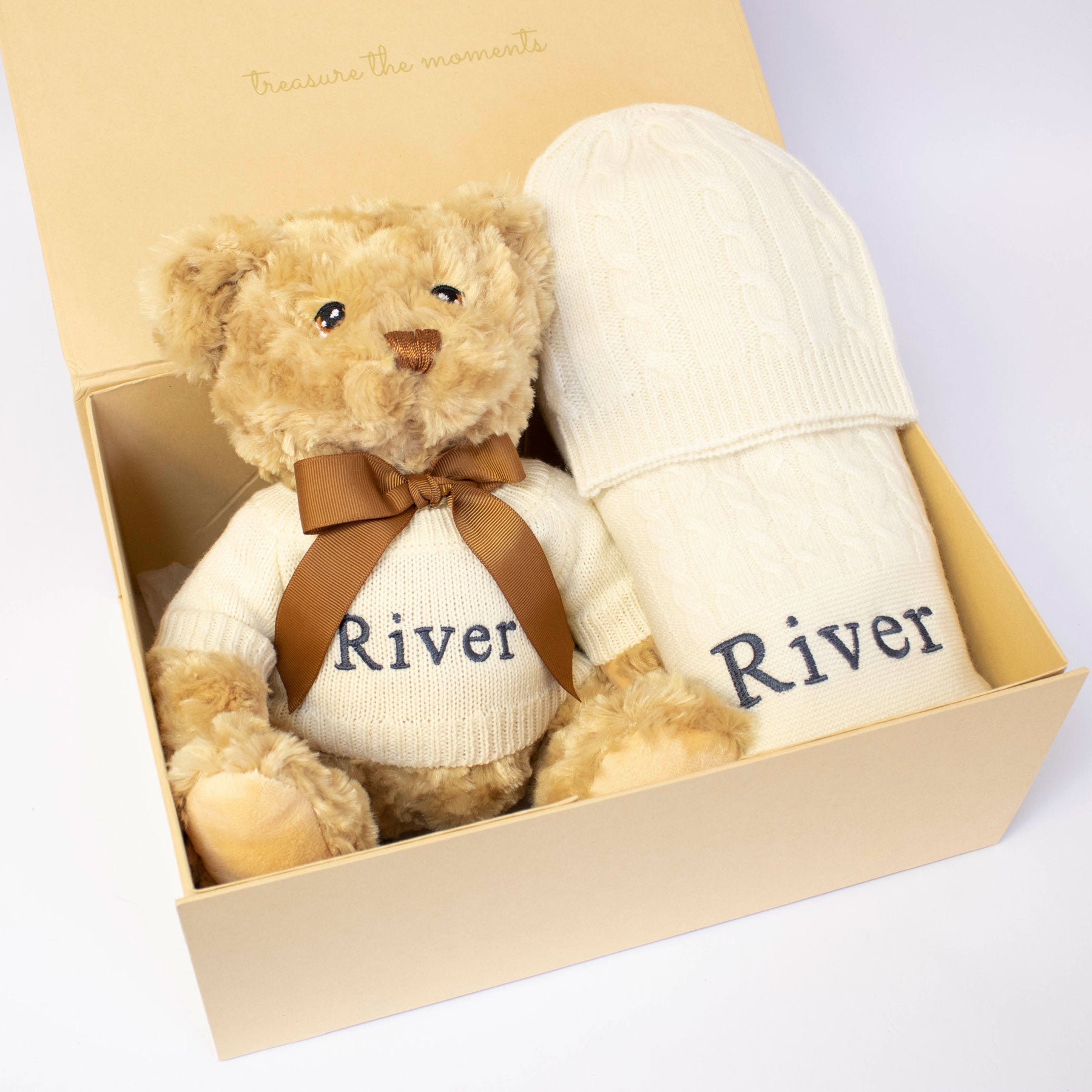 Cashmere and Teddy Gift Set in Ivory