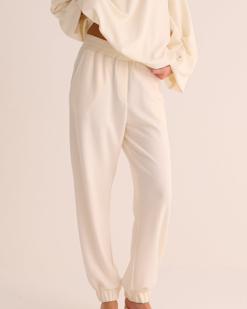 Cloud Dancer Sweatshirt and Joggers Set in Natural White