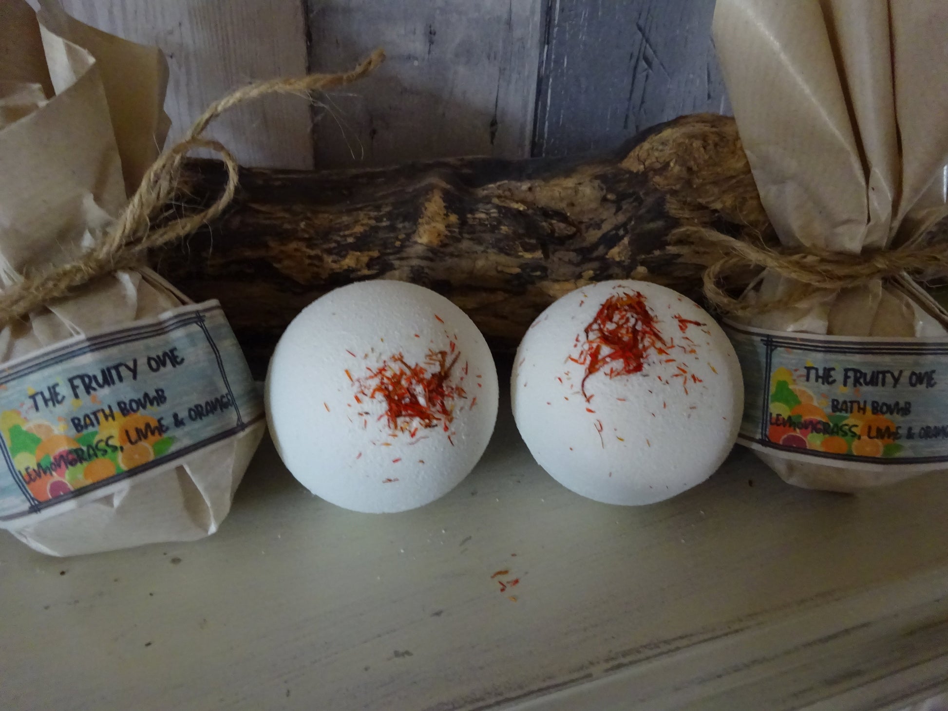 Aromatherapy Bath Bomb The Fruity One