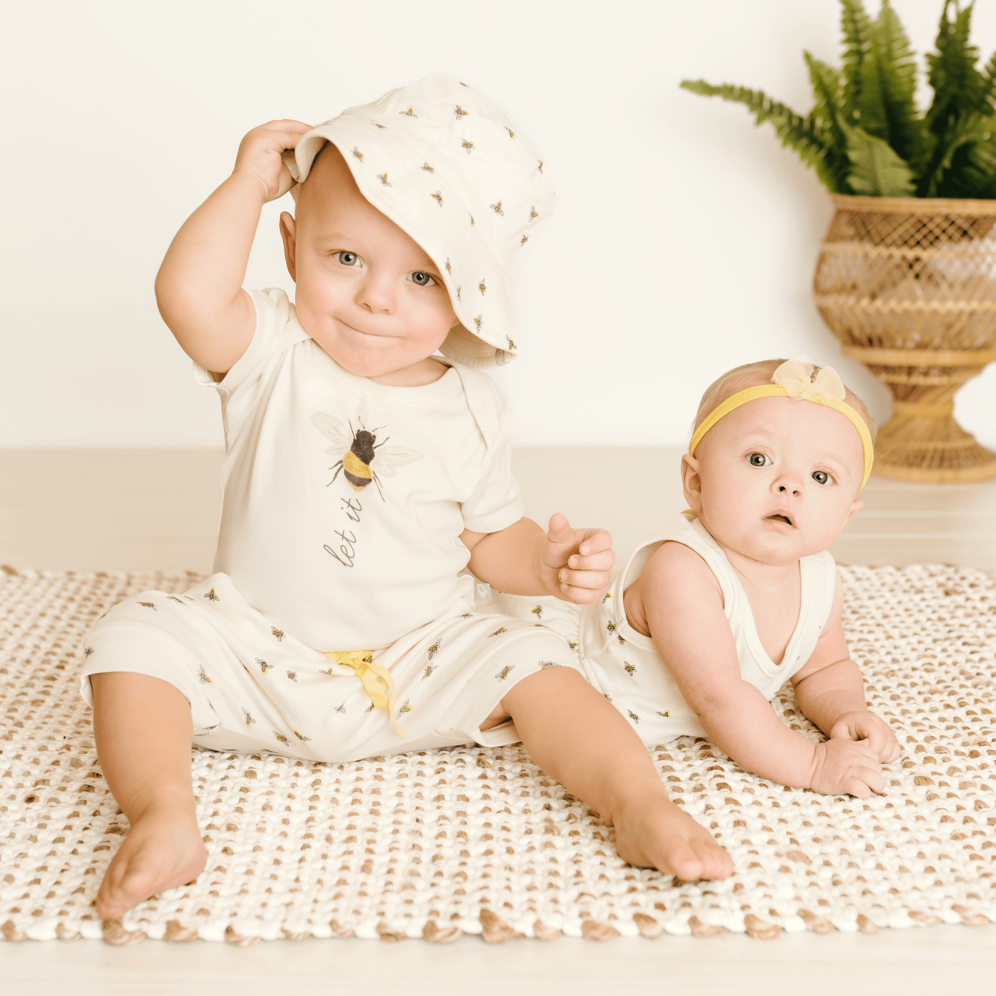 Graphic Organic Cotton Baby Bodysuit Let It Bee