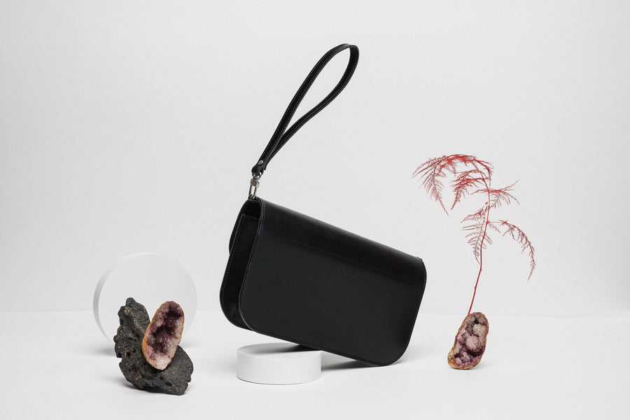 Versatile Model Baguette – Elegant, Durable Leather Shoulder Bag by Craftory at brixbailey.com