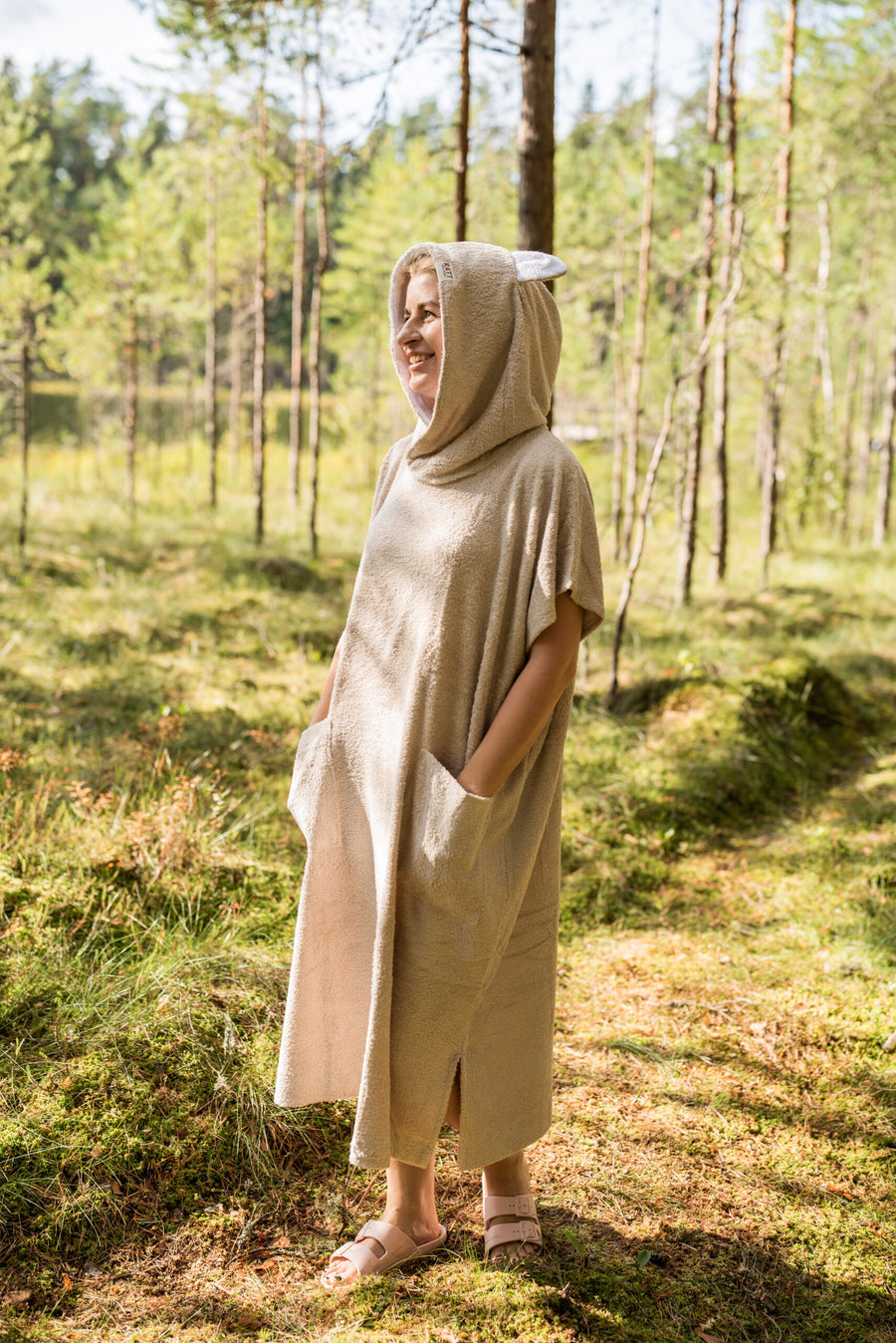 Short-Sleeve Bamboo Terry Poncho – OEKO-TEX Certified & Cozy by RÄTT at brixbailey.com