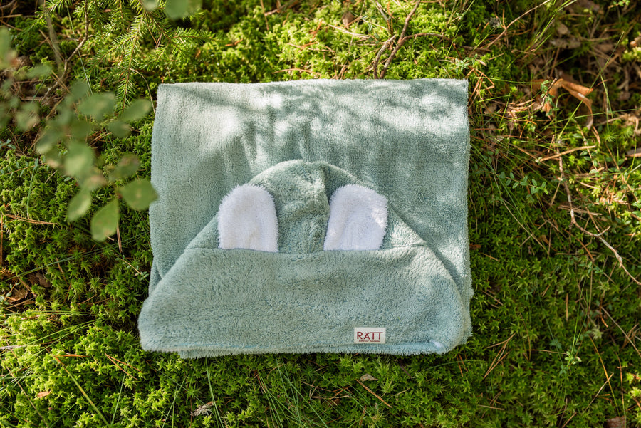 Hooded Bamboo Baby Towel – Soft, OEKO-TEX Certified, Teddy Design by RÄTT at brixbailey.com