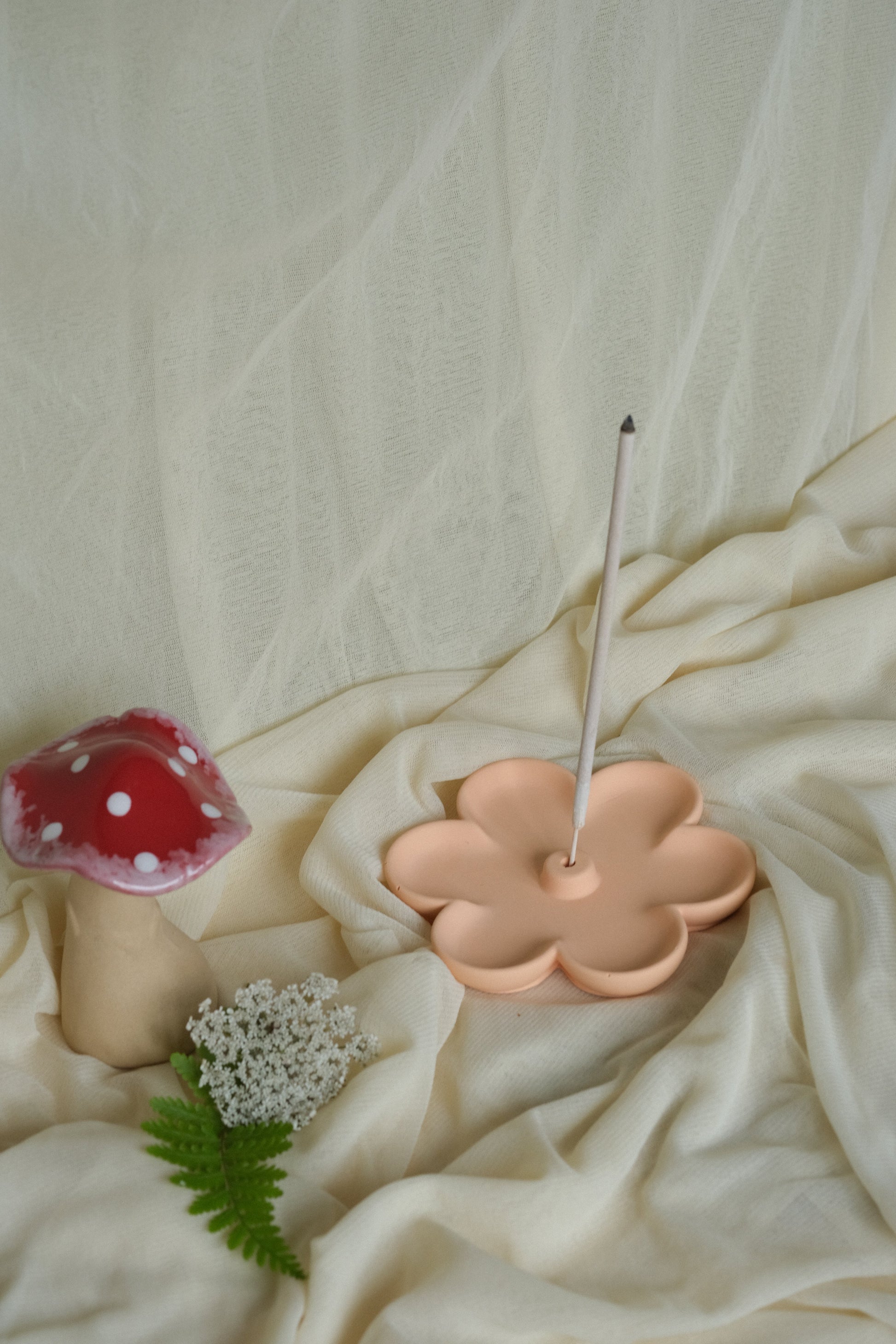 Daisy Incense Holder