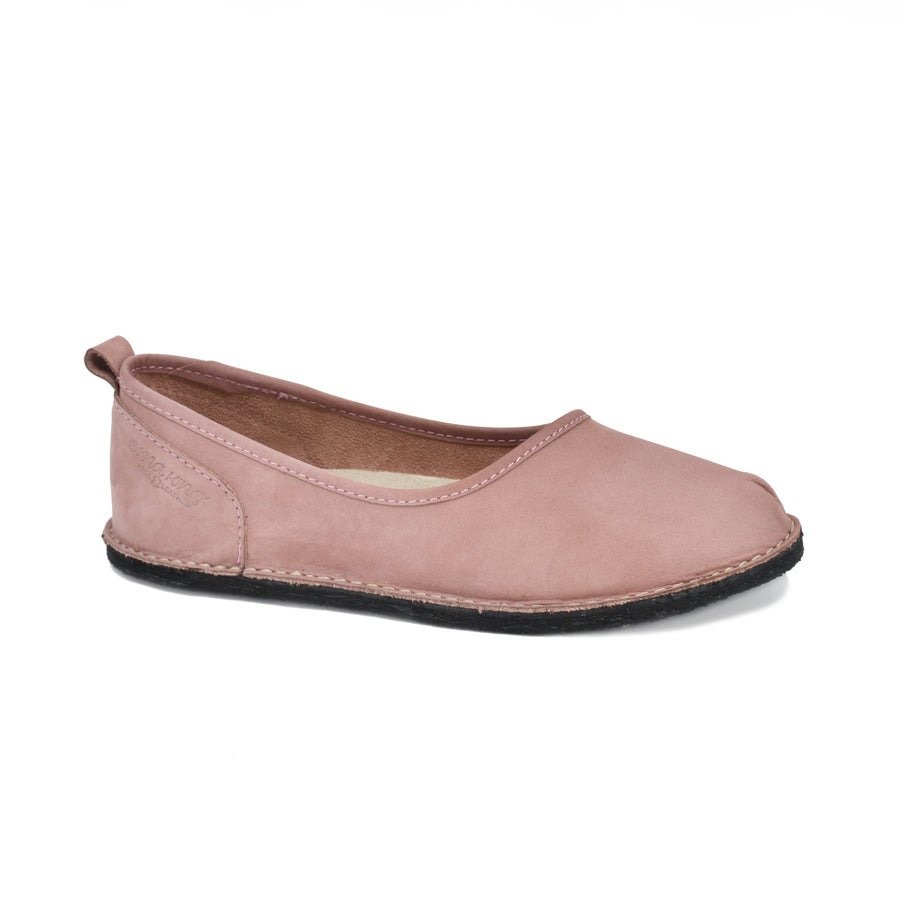 Handcrafted Kuutsid Shoes – Sustainable Style & Comfort by Omaking at brixbailey.com