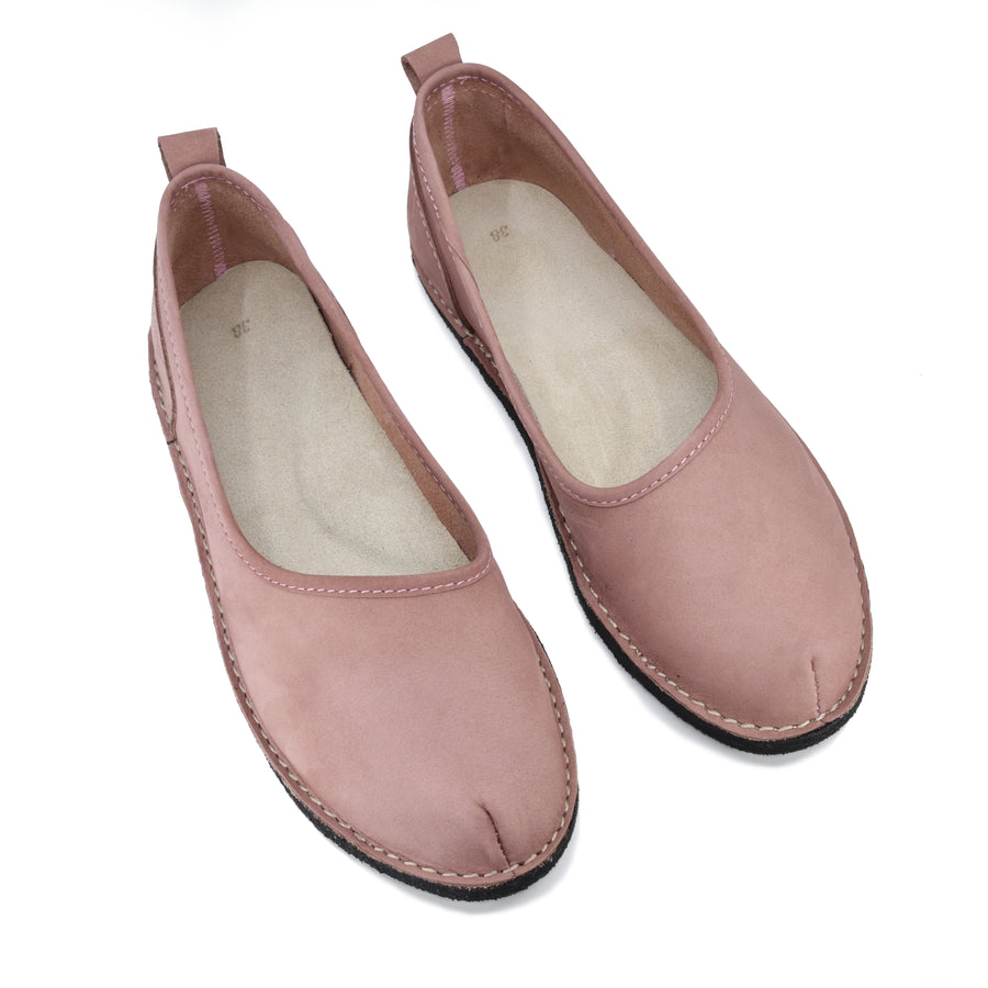 Handmade Kuutsid Shoes – Comfort & Sustainable Style by Omaking at brixbailey.com