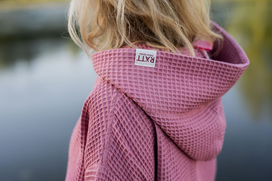 Unisex Surf Poncho in OEKO-TEX Cotton – Quick-Dry & Lightweight by RÄTT at brixbailey.com