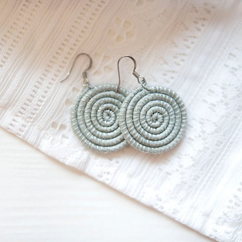 Small Woven Disc Earrings in Natural Sisal
