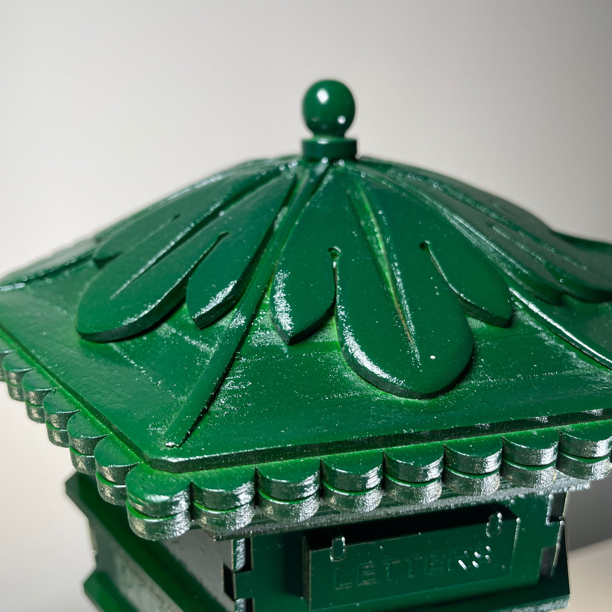 Penfold Pillar Post Box - Pre-Built Model by Curious Rabbit ®