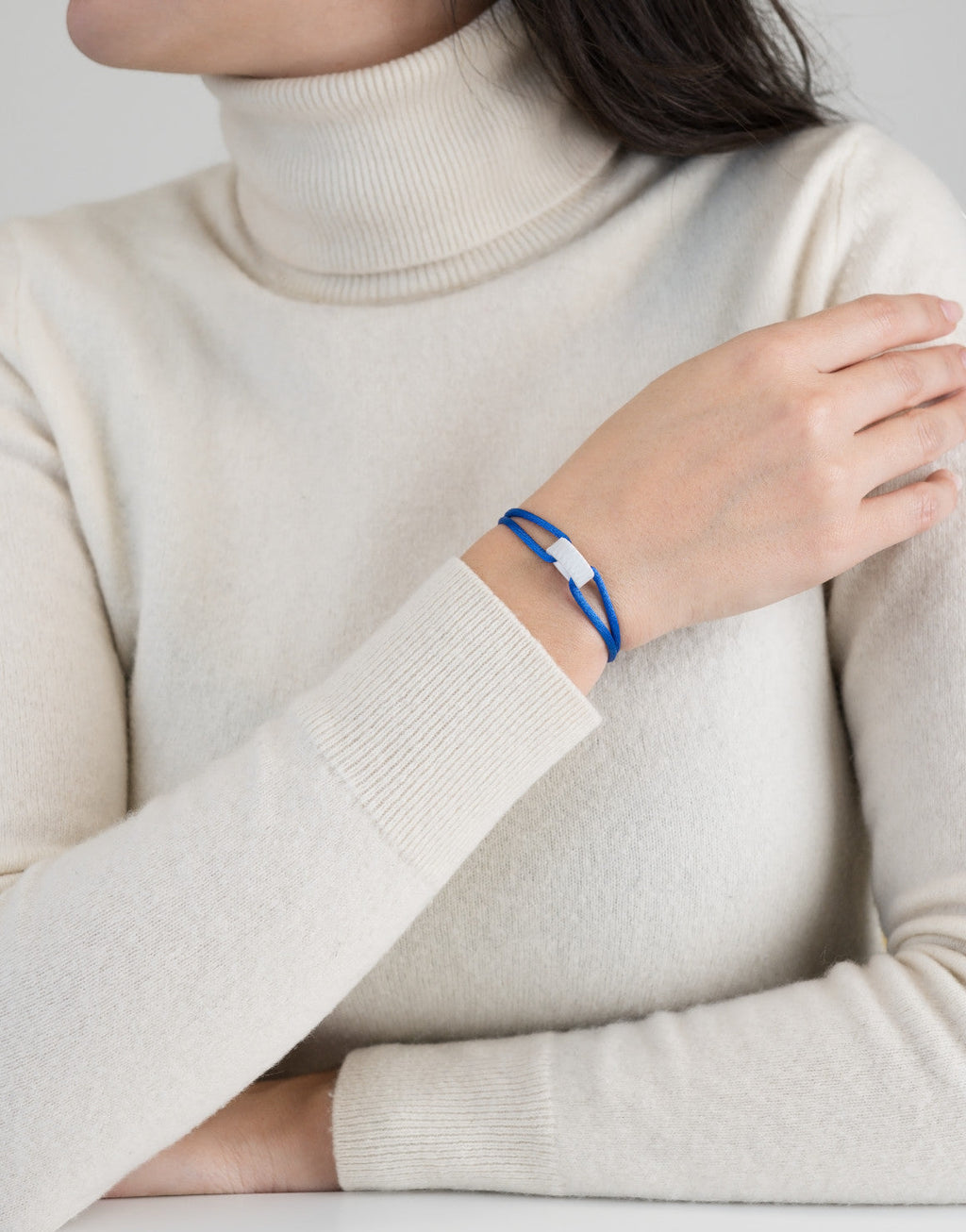 Snow Regent Cord Bracelet