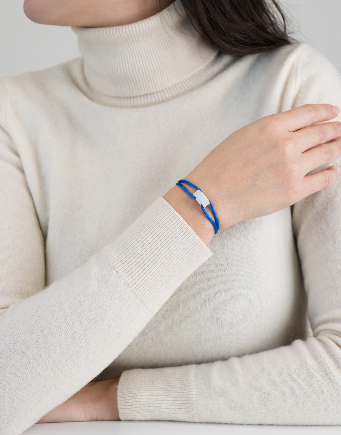 Snow Regent Cord Bracelet