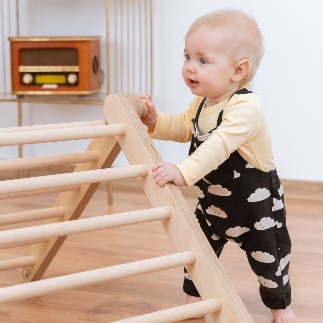 SIPITRI Climbing Triangle – Safe & Fun for Toddlers & Infants by Ette Tete at www.brixbailey.com