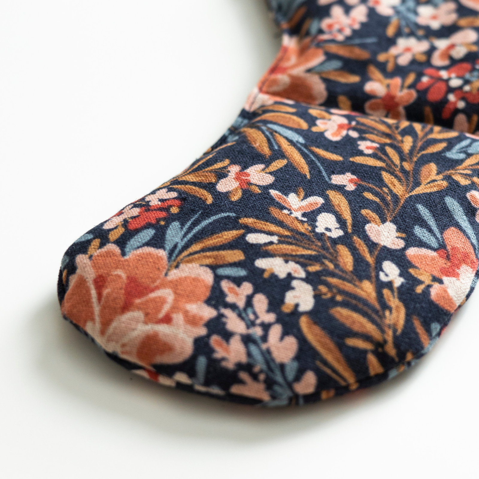 Pom Blossom Eye Mask for Migraine Relief