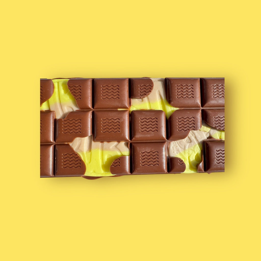Milk Chocolate Bar with Banana and Caramel 145g