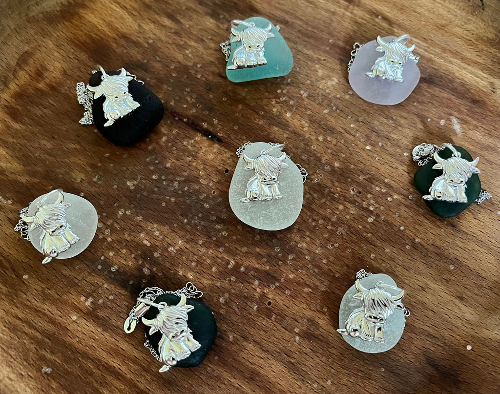 Highland Cow Pendants 925
