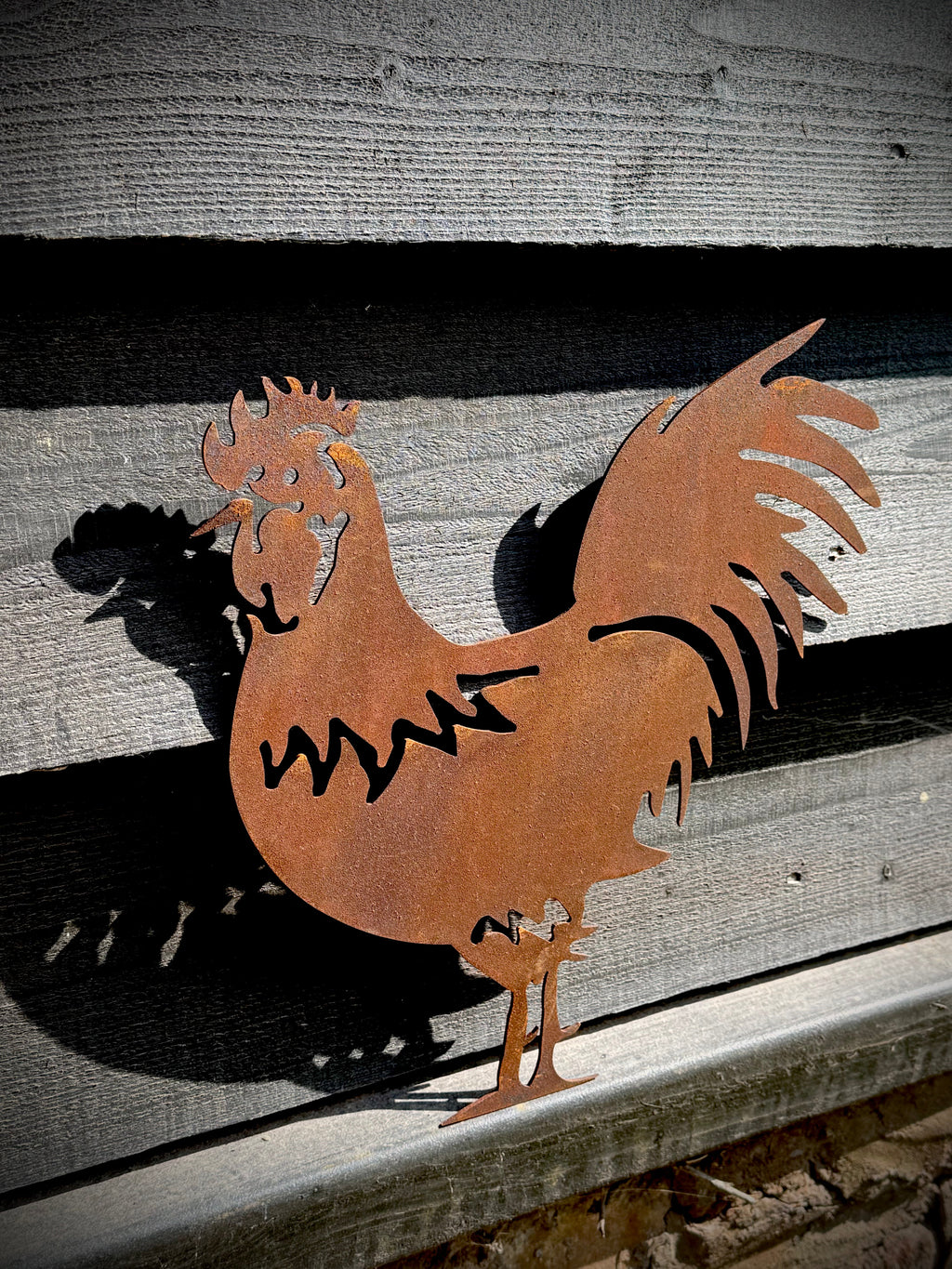RUSTY ROOSTER GARDEN  DECORATION ,  Home Sign , Garden Ornament , Wall feature , garden decoration, rusted metal , animal sign ,