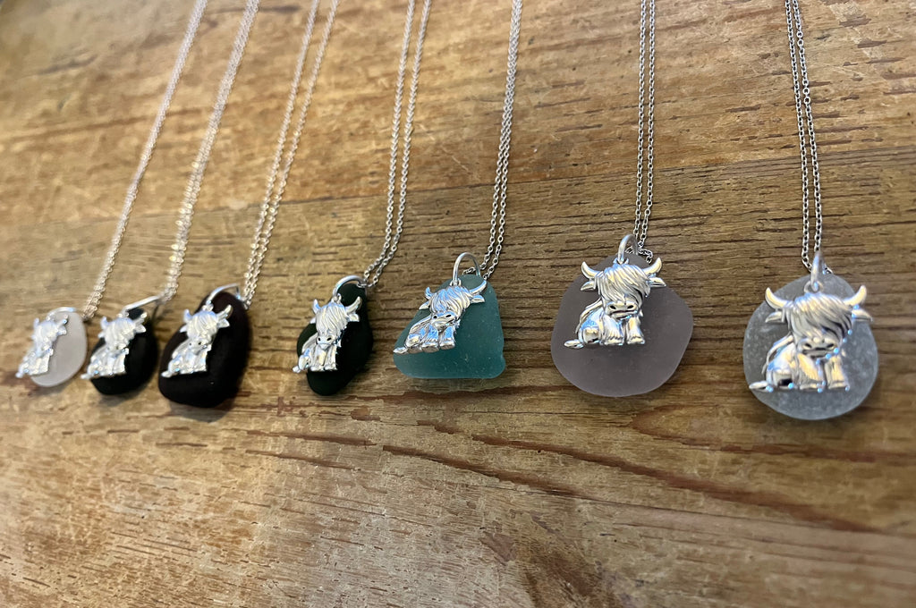 Highland Cow Pendants 925