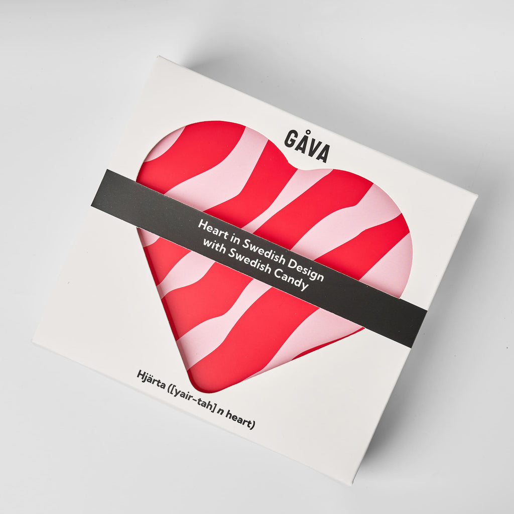 Kärlek Heart Shaped Tin Swedish Gift