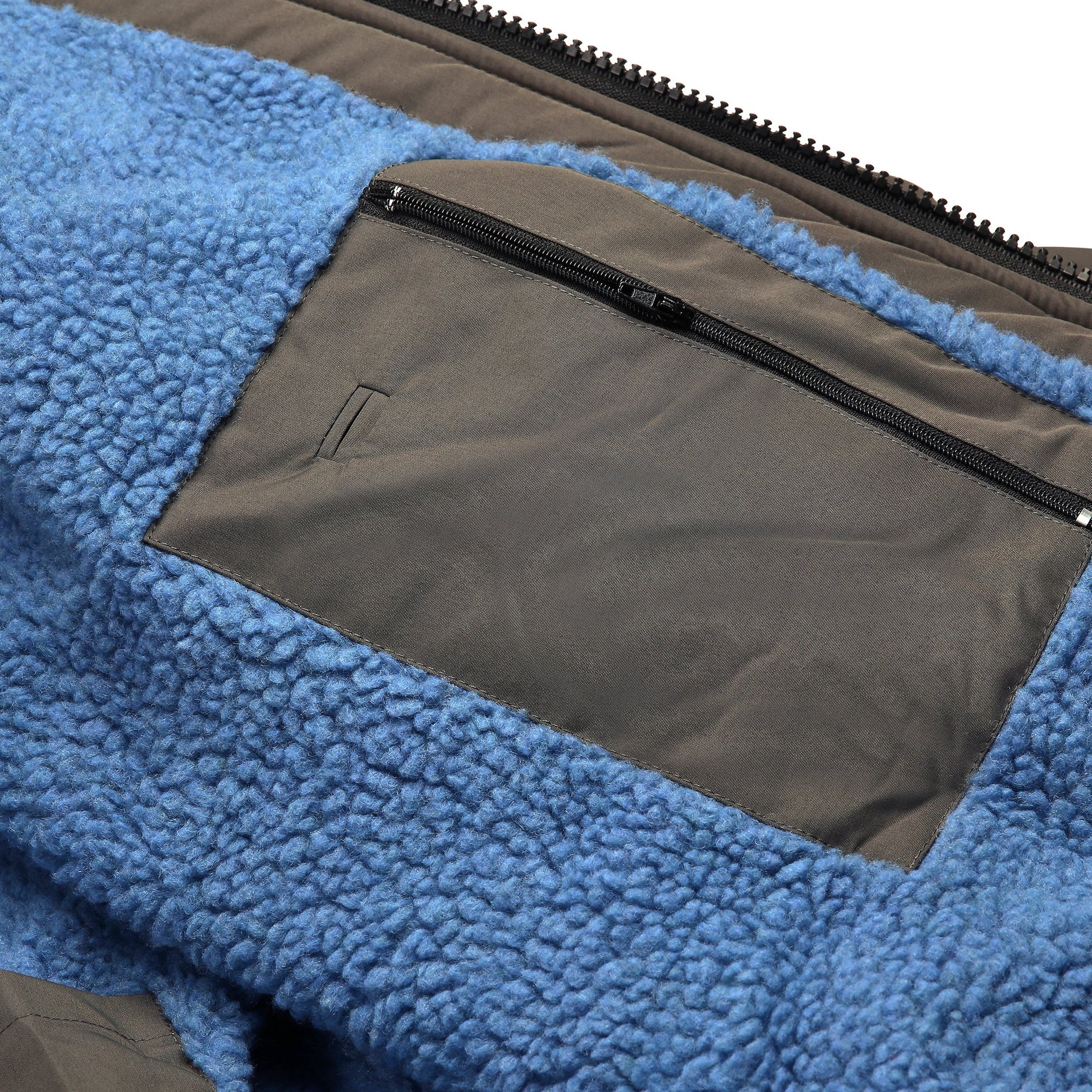 Sports Cape Charcoal and Blue